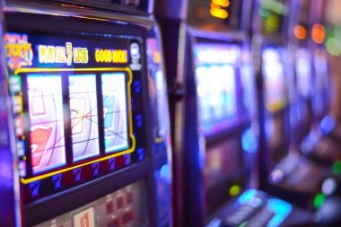 Sportsbook and slots on mobile at mahjong gacor